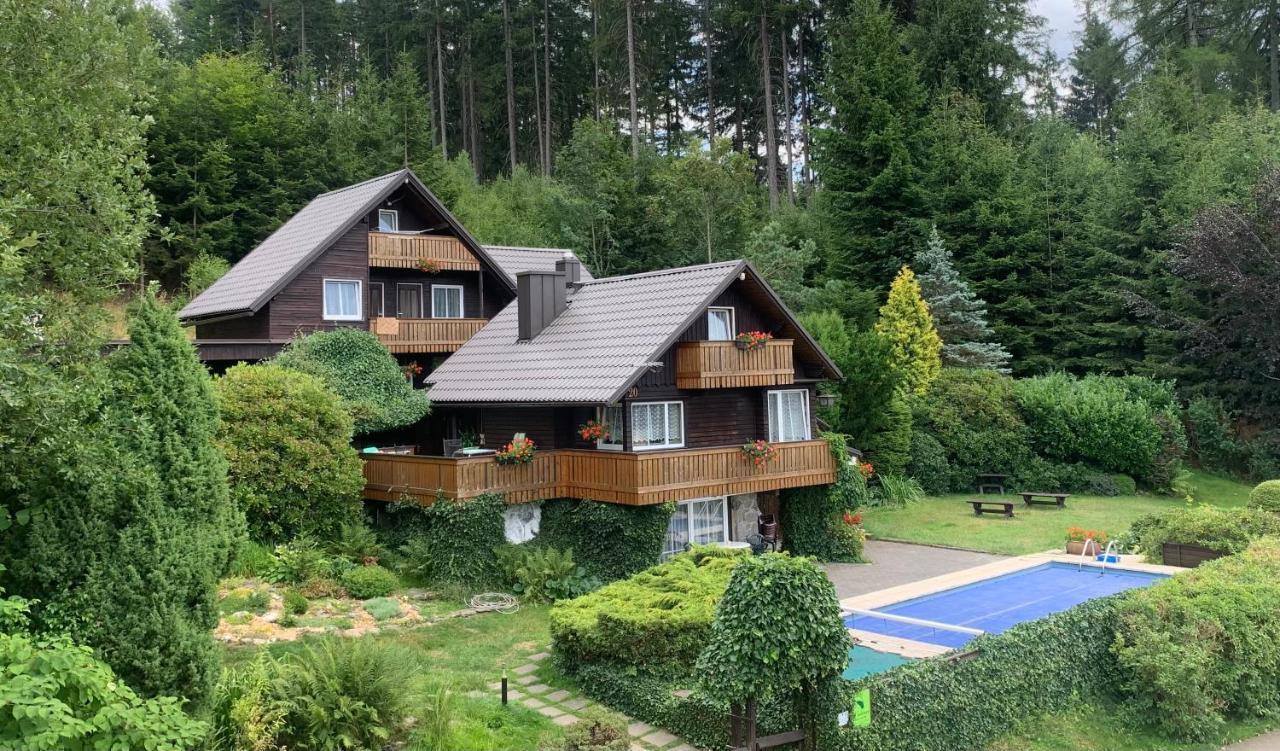 Chata Jezevec Hojsova Stráž Esterno foto